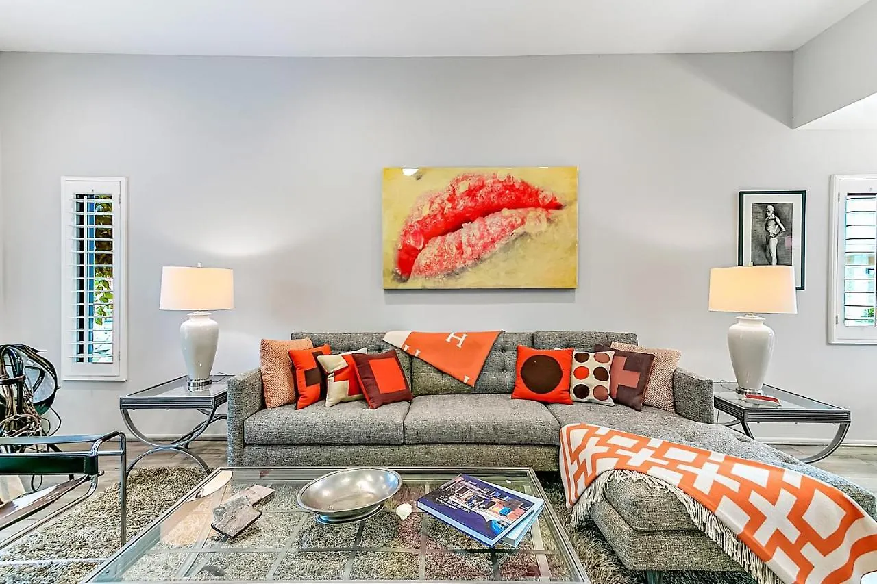 Villa De Las Flores By Acme House Company Palm Springs